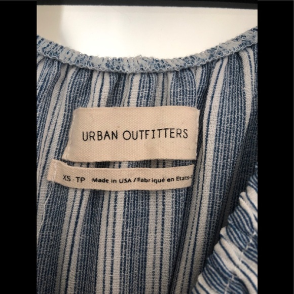 NWOT Urban Outfitters Off Shoulder Jumpsuit - Picture 6 of 6